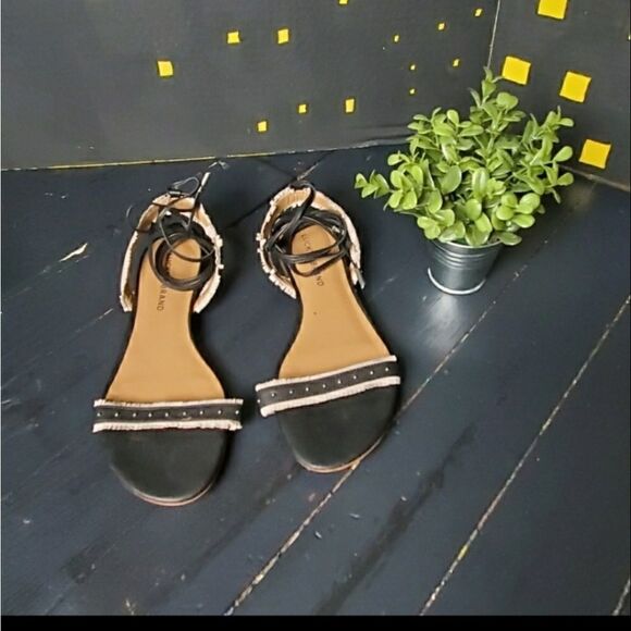 Lucky Brand Lace Up Flats - Picture 3 of 8